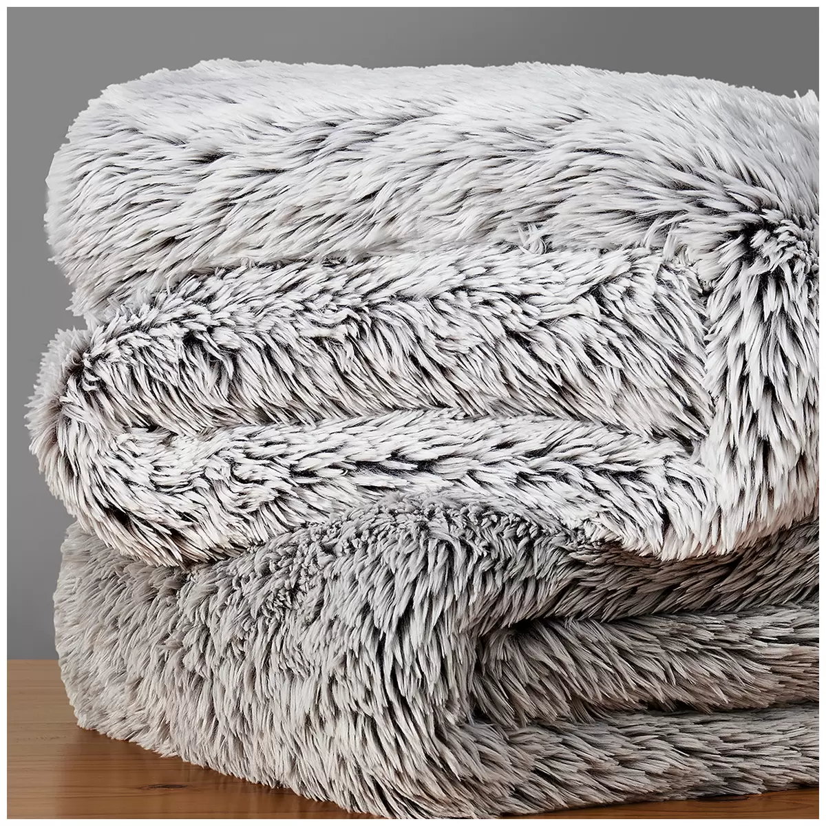 Frye Arctic Faux Fur Lux Throw 152 x 178cm Grey