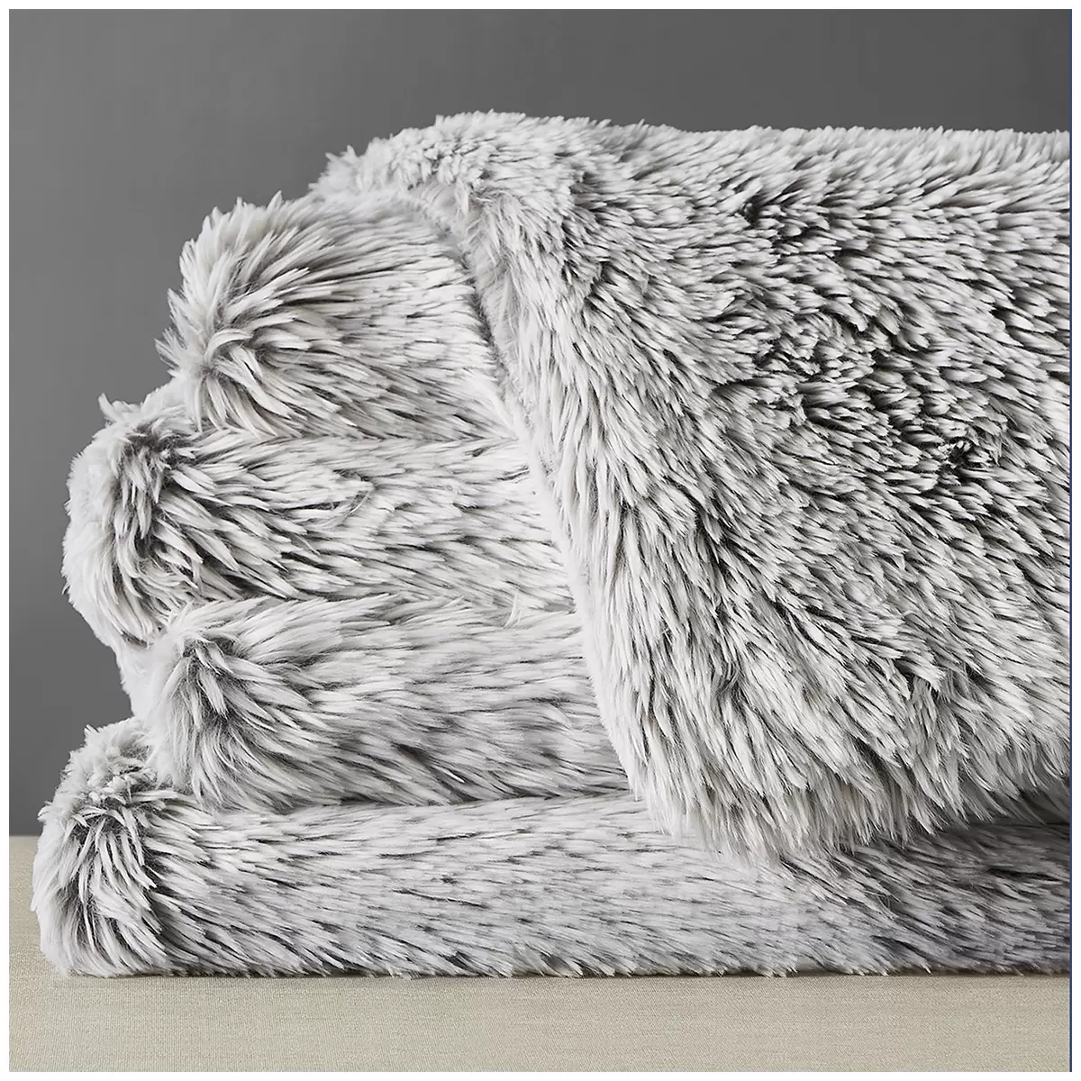 Frye Arctic Faux Fur Lux Throw 152 x 178cm White